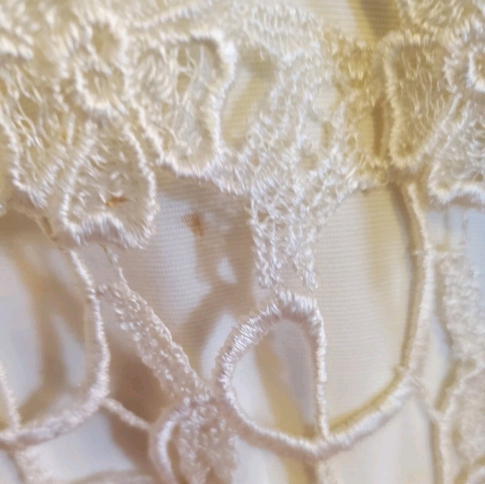 Vintage Ivory Lace Front Blouse Size 6 - Picture 8 of 9